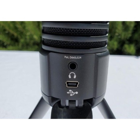 Samson Meteor Mic USB Studio Microphone (Titanium Black) - Picture 2 of 3